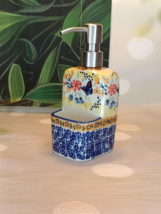 Dozownik ceramiczny butelka na mydło.super unikat ceramika Bolesławiec