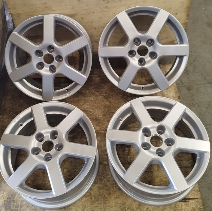 Kpl felg alum. Mazda, KIA, Honda,5x114,3mm,16cali,ET40,OC 70mm OKAZJA