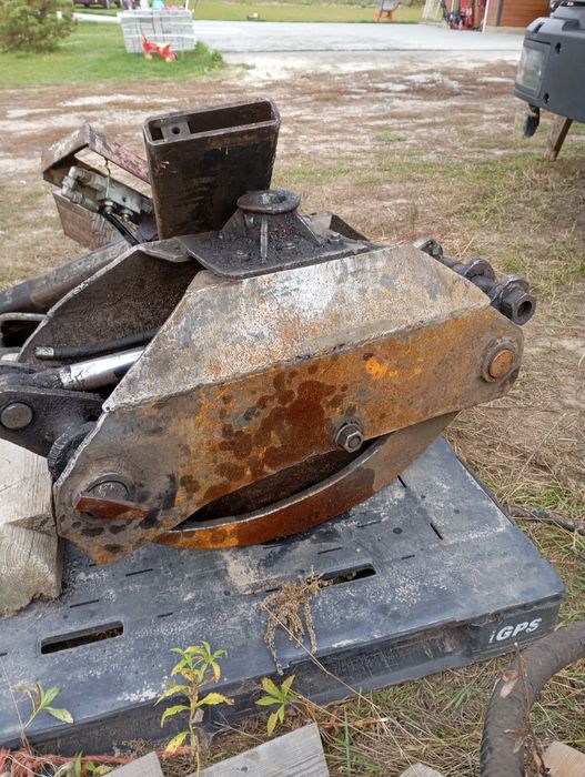 Лісовий захват гідравлічний