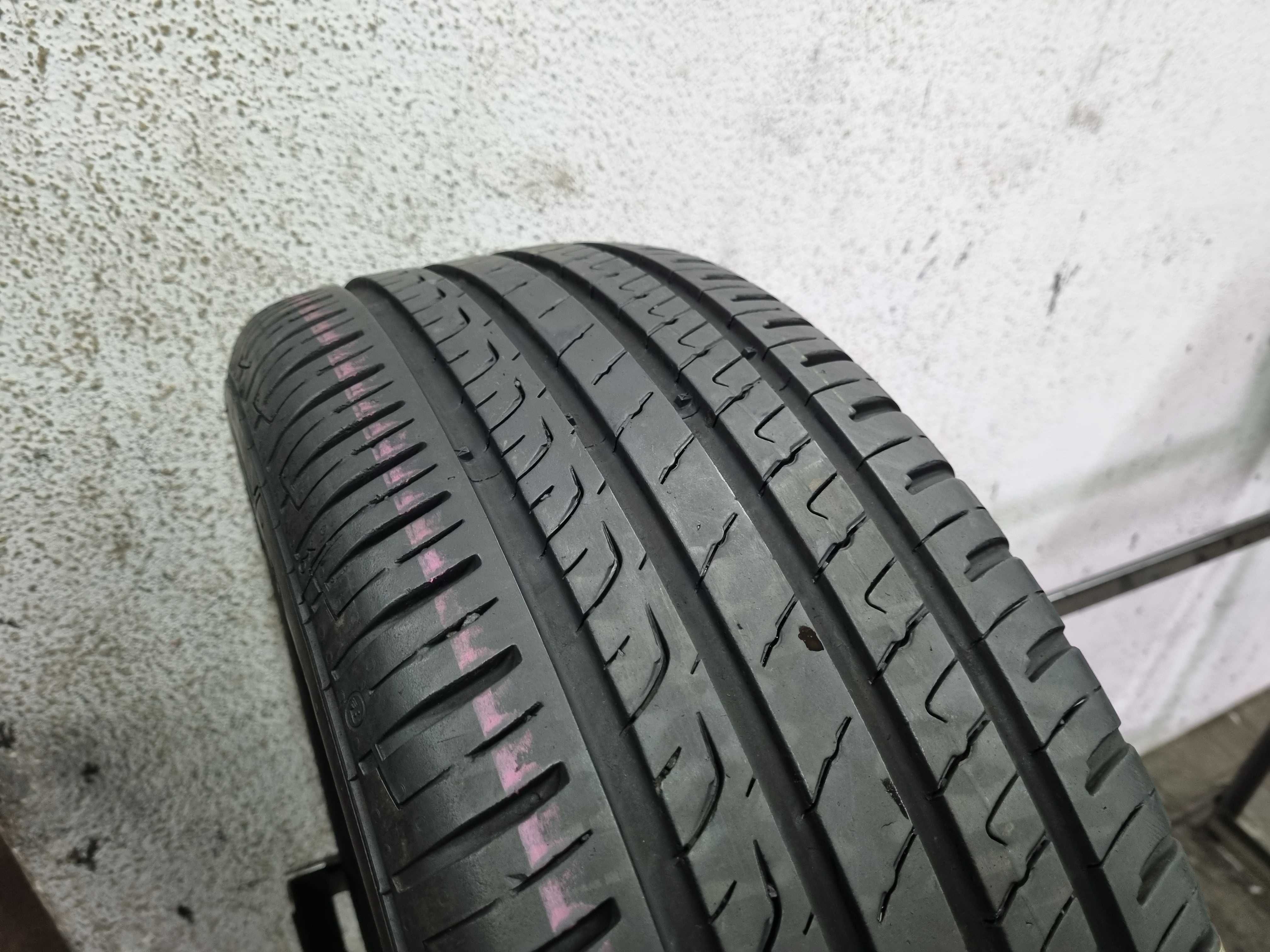 215/60/16 99V XL Barum Bravuris 5 D.0219