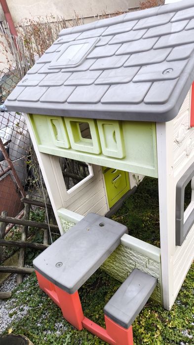 Domek Smoby dla dzieci do ogrodu na taras do zabawy