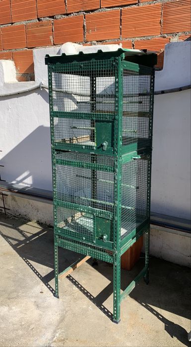 Gaiola para pássaros
