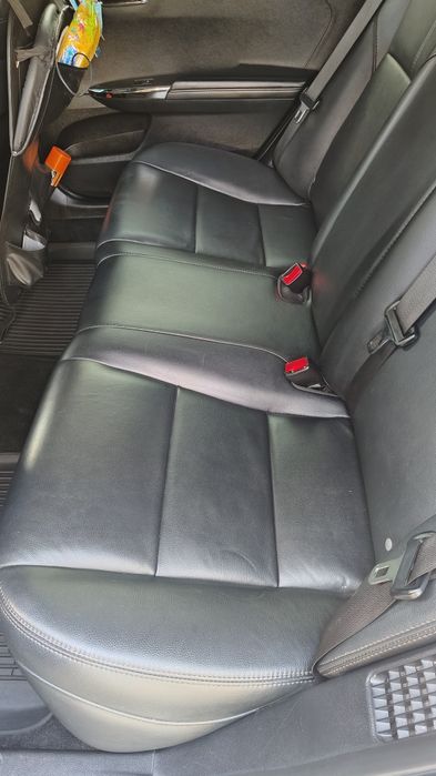 Продам Tyota Avalon ГИБРИД 2016года..