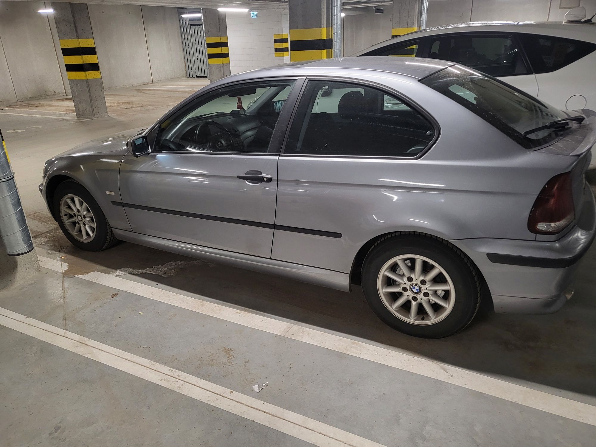 Bmw e46 benzyna compac garażowana