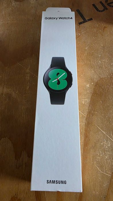 Samsung Galaxy Watch 4, NOWY, Zafoliowany