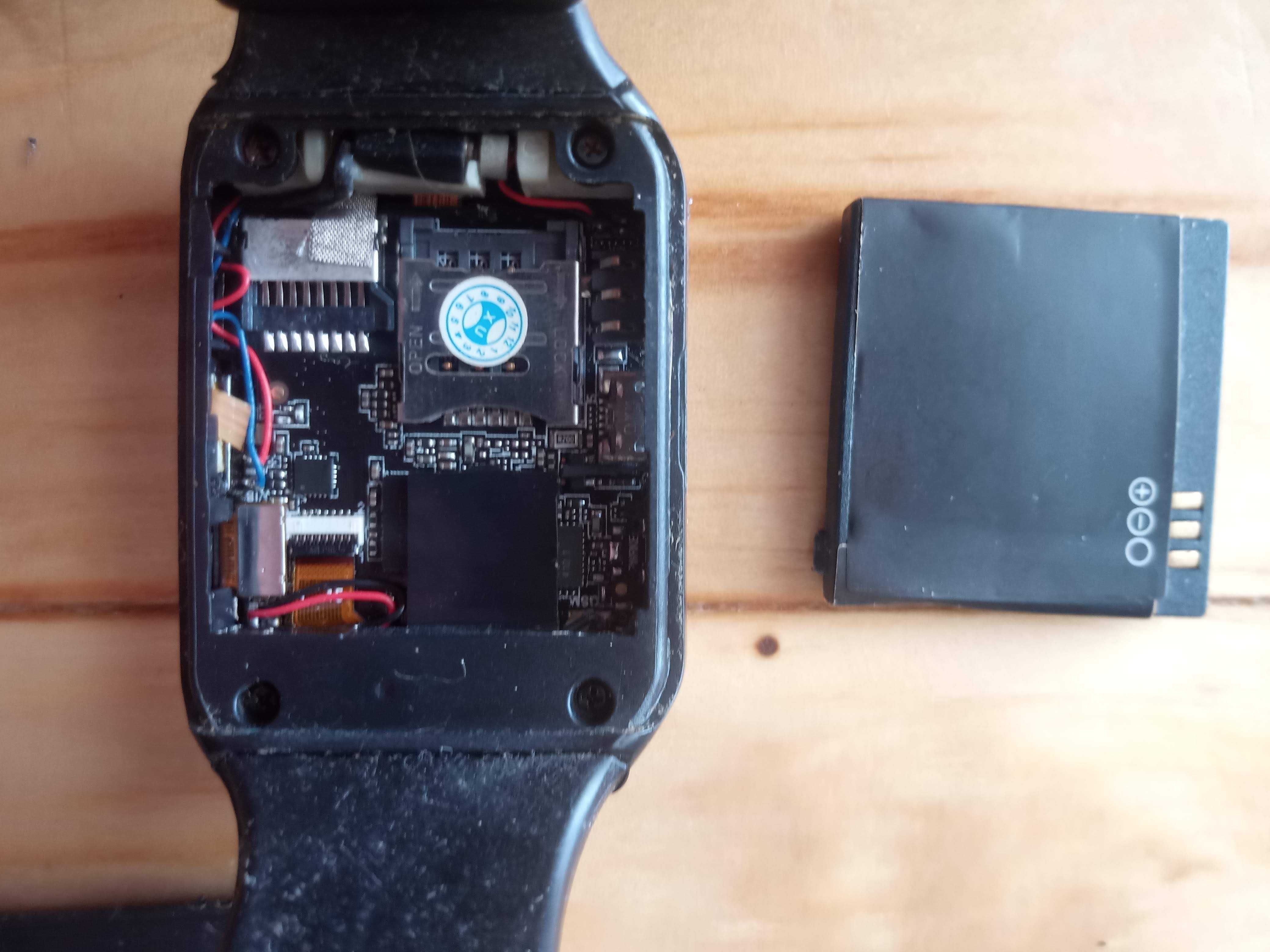 Smart Watch Умные часы на запчасти или под замену АКБ