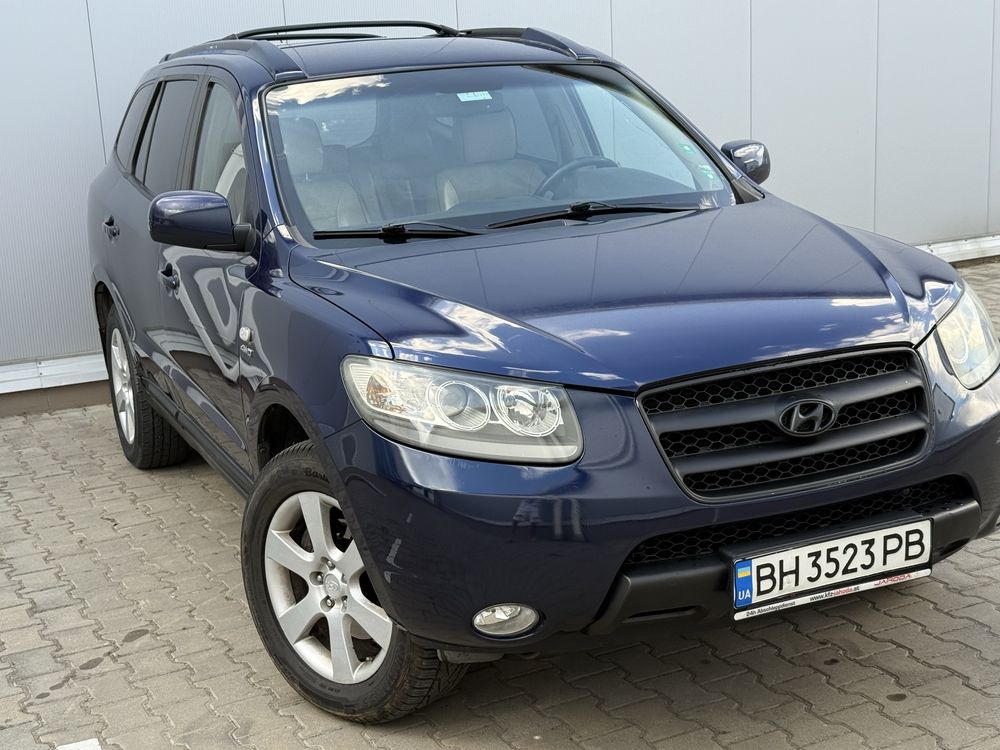 Hyundai Santa FE 2.2 Дизель - Автомат Красивая кожа