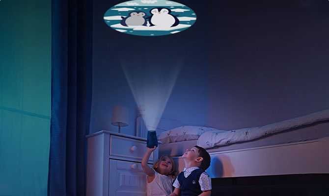 Lampka całonocna z projektorem i pozytywką Reer