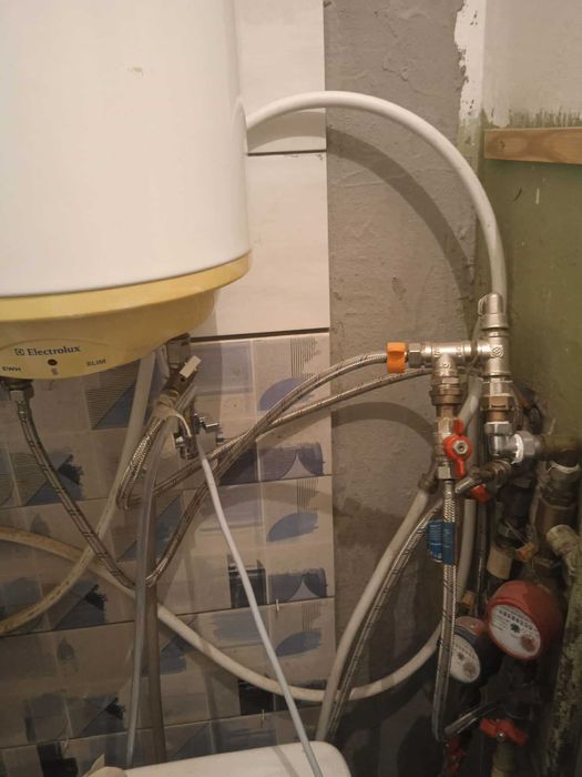 Академ  900 м. Гостінка на Вернадського від власника. Купівля - продаж