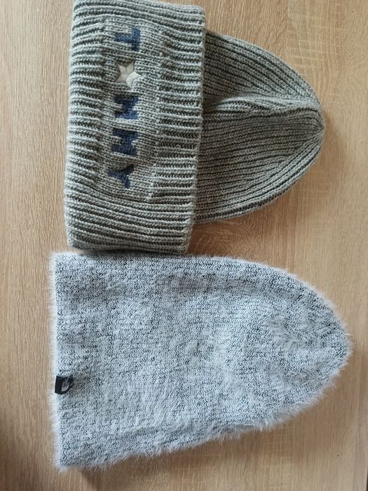 Шапки жіночі теплі