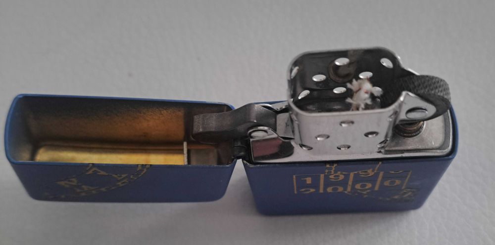 Zippo oryginalna nieużywana zapalniczka kolekcjonerska