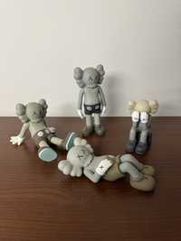 Figurki kolekcjonerskie Kaws