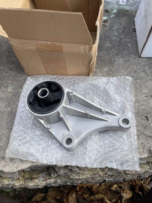 Запчастини на авто оптом