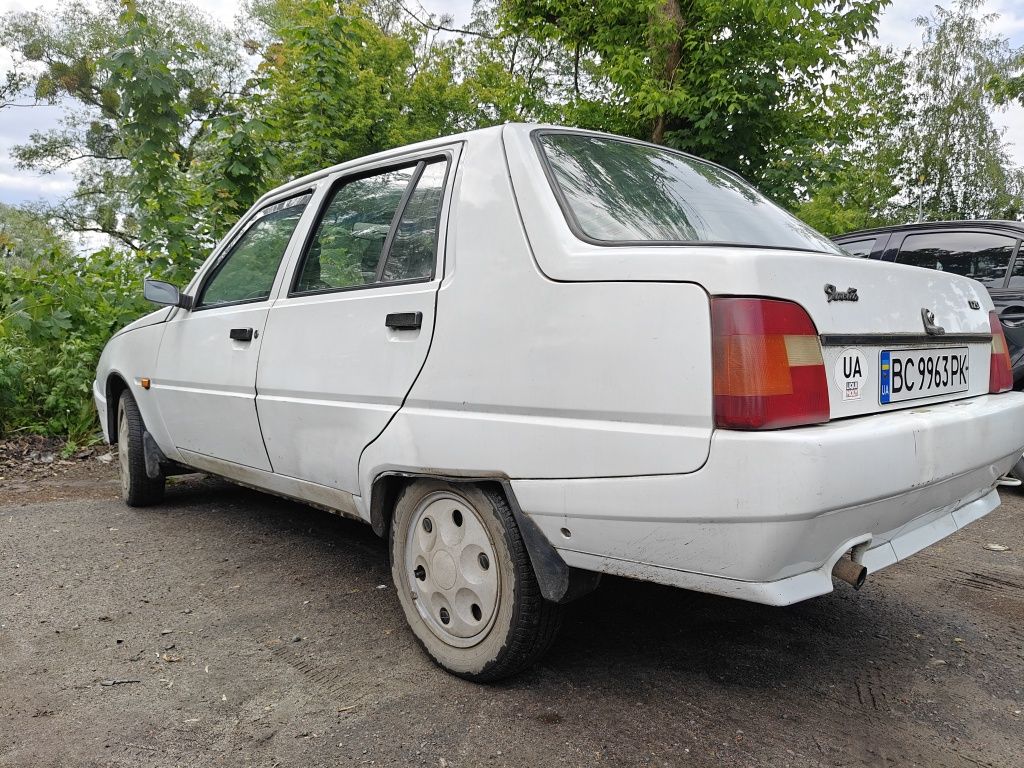 Заз Славута інжектор