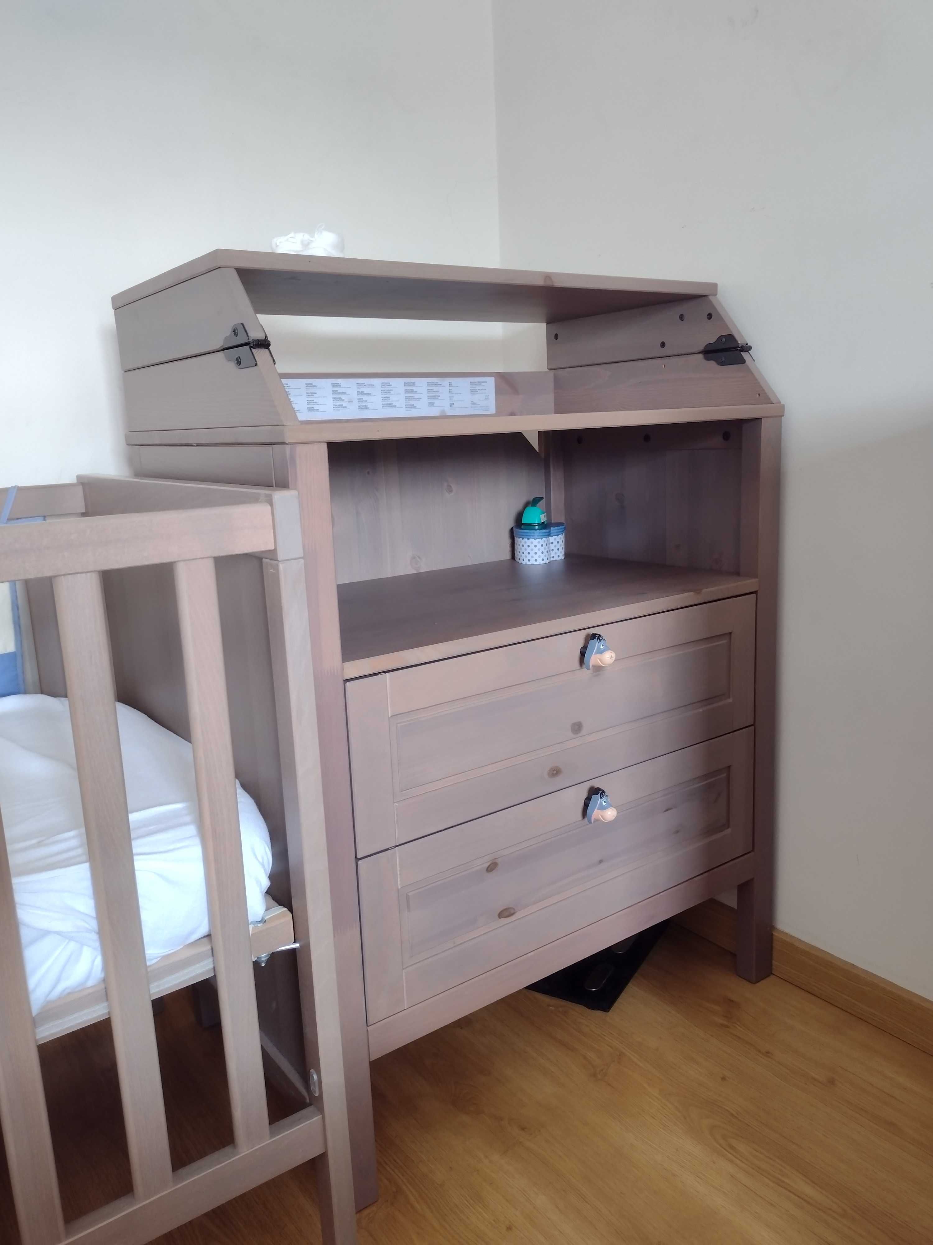 Berço/cama de grade com trocador/cómoda Sundvik Ikea