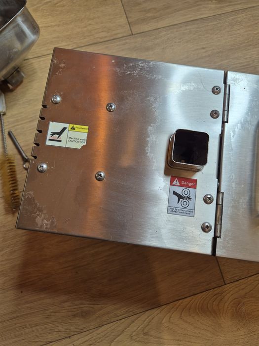 Маслопрec Dulong ZYJ06 600W - шнековий прес для холодного віджиму