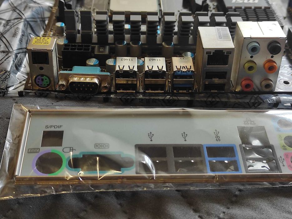 AMD FX-6100 + материнка 970A-G46 на сокеті AM3+