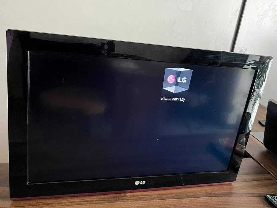 Телевізор LG 32LD350 32" FullHD 1080p