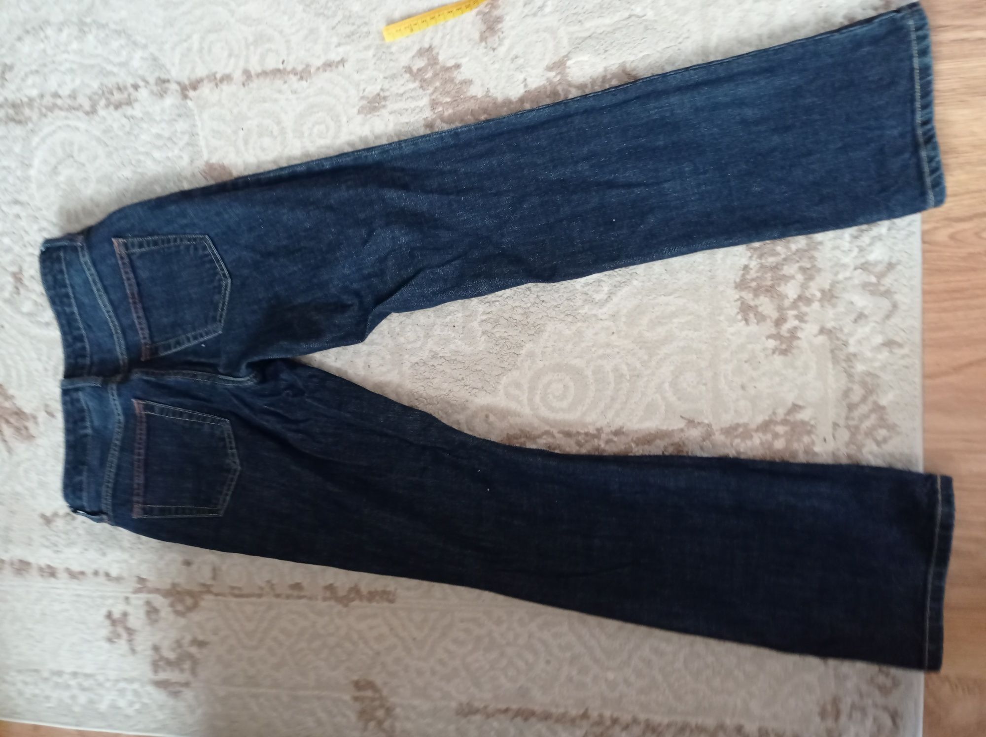 Spodnie damskie jeans rozmiar 30 L.