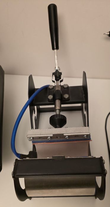 Prensa 5 em 1 + Cricut explorer air 2