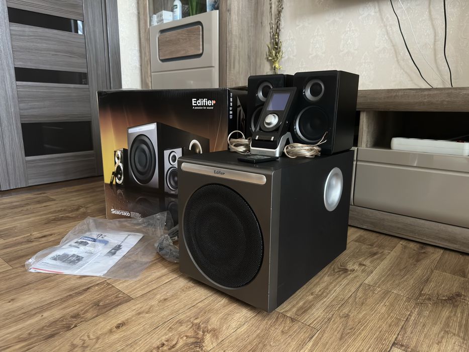 Продам Edifier S530D
