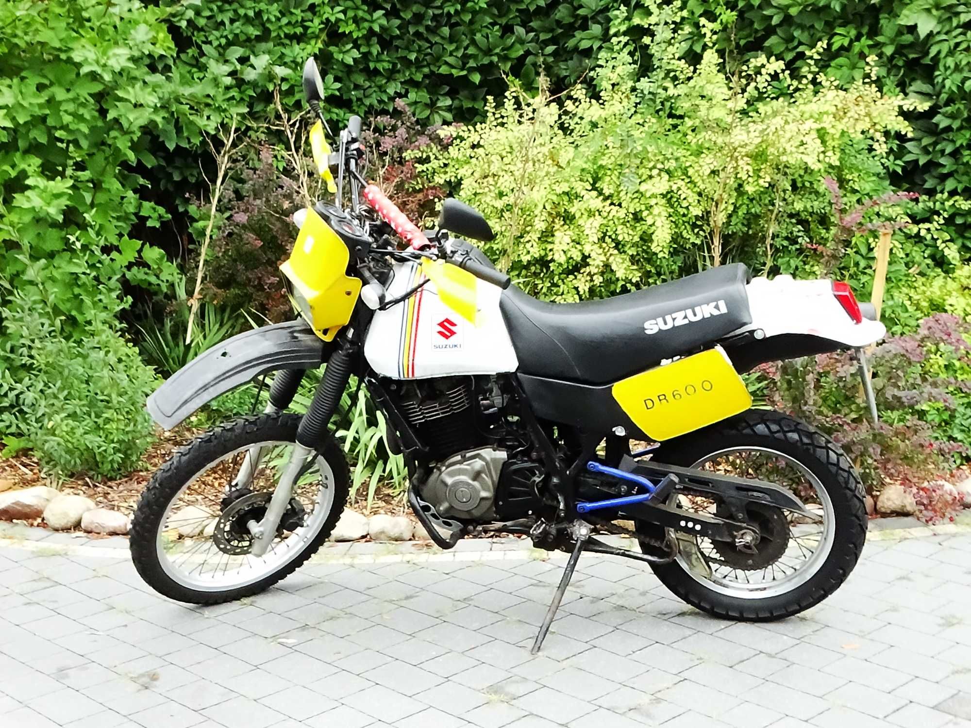 Suzuki DR600S – klasyczne duże enduro z lat 80