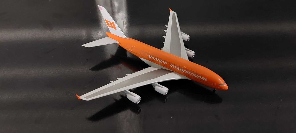 Avião Boeing Aviões Airbus escala 1/400 em Metal Varios Ver Fotos 36