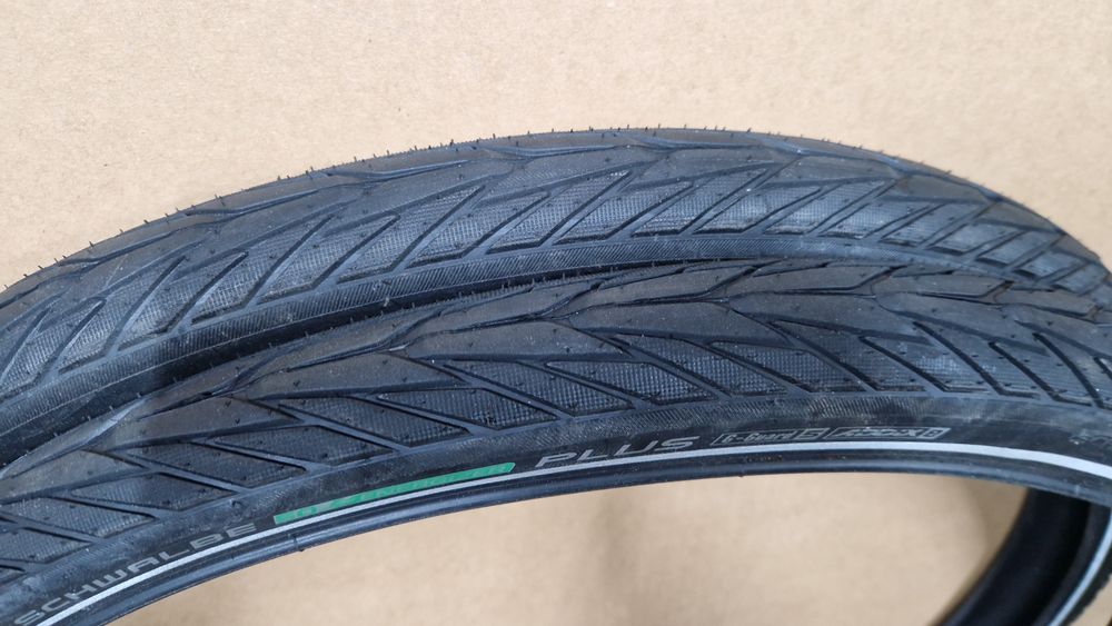 Nowe opony Schwalbe Energizer plus 28x 2.0 622- 50 Ebike komplet addix