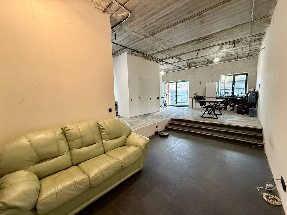 Чайки Продаж будинку 211 кв.м 5 соток