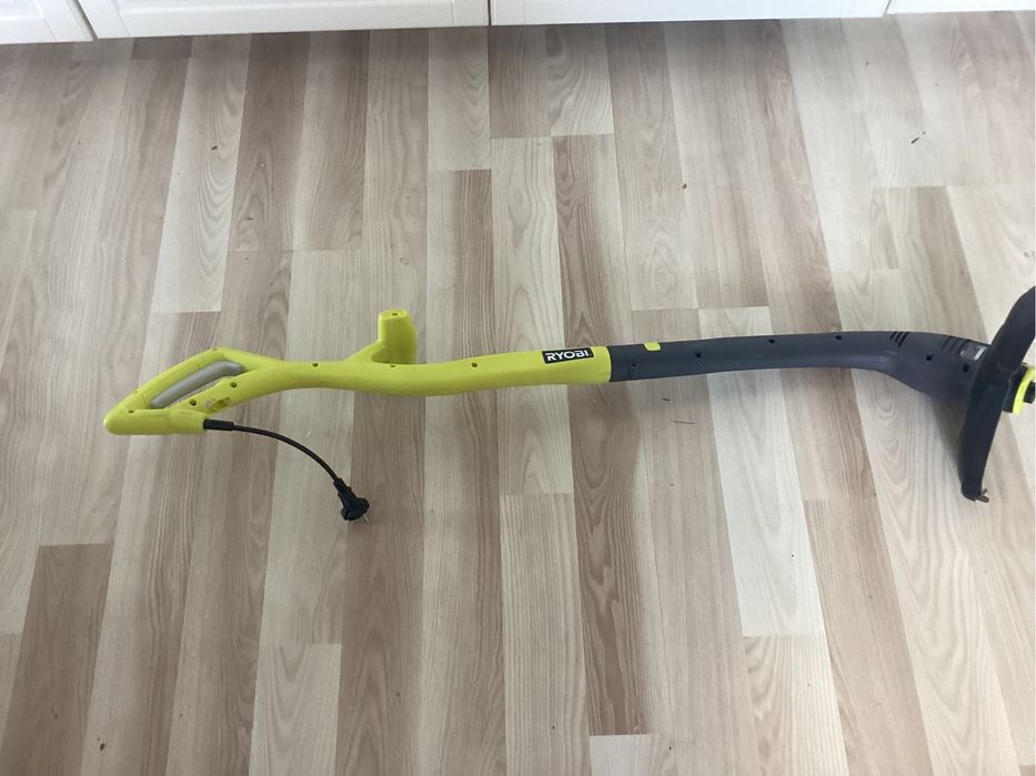 Podkaszarka do trawy ROBI