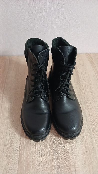 Ботинки чоловічі 43 р, на хутрі зимові