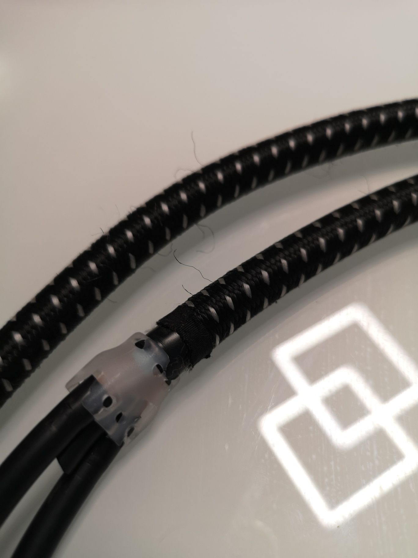 Sprzedam kabel RCA cinch interkonekt marki Cabletech - 1,85m