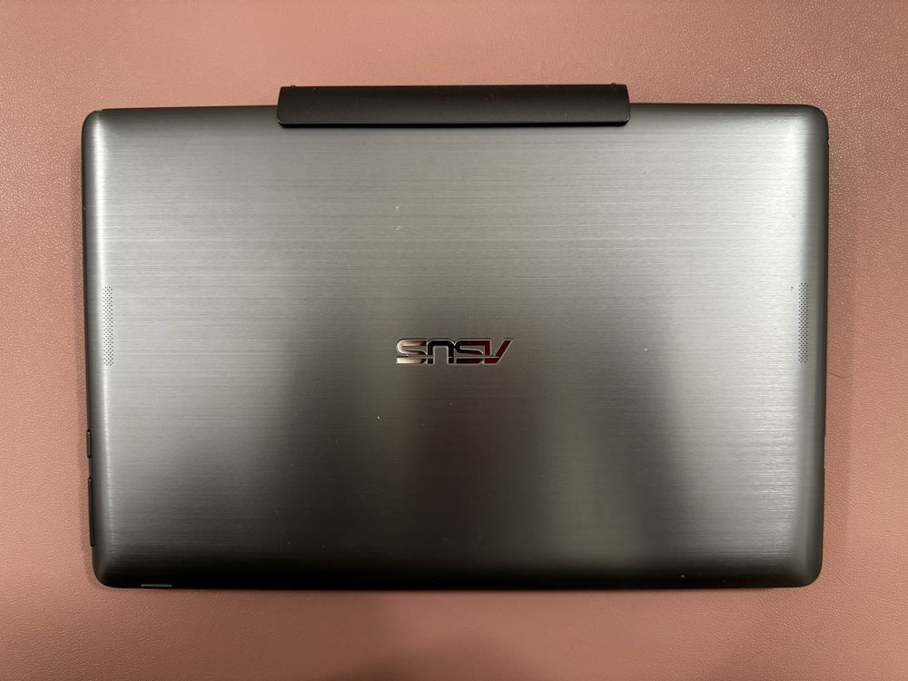Portatil hibrido ASUS 11.6 polegadas