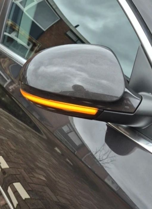 Динамічні лед поворотники гольф 5,6 Пассат Б5+ Б6 джетта суперб 1