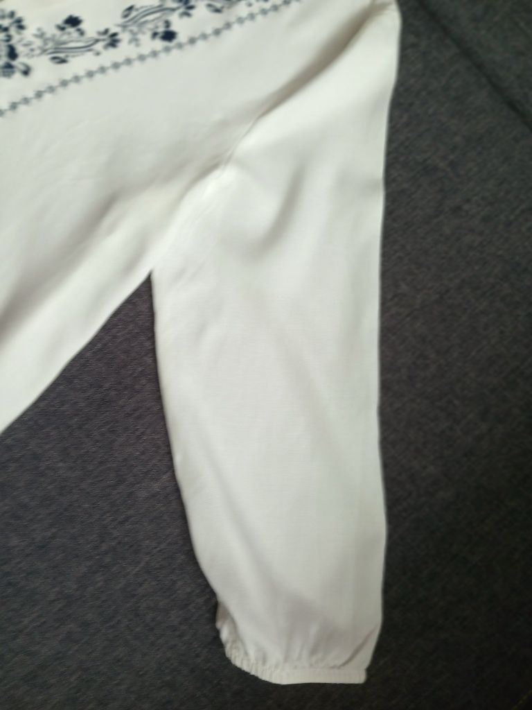 Bluzka nowa Esmara w rozmiarze 40 -L