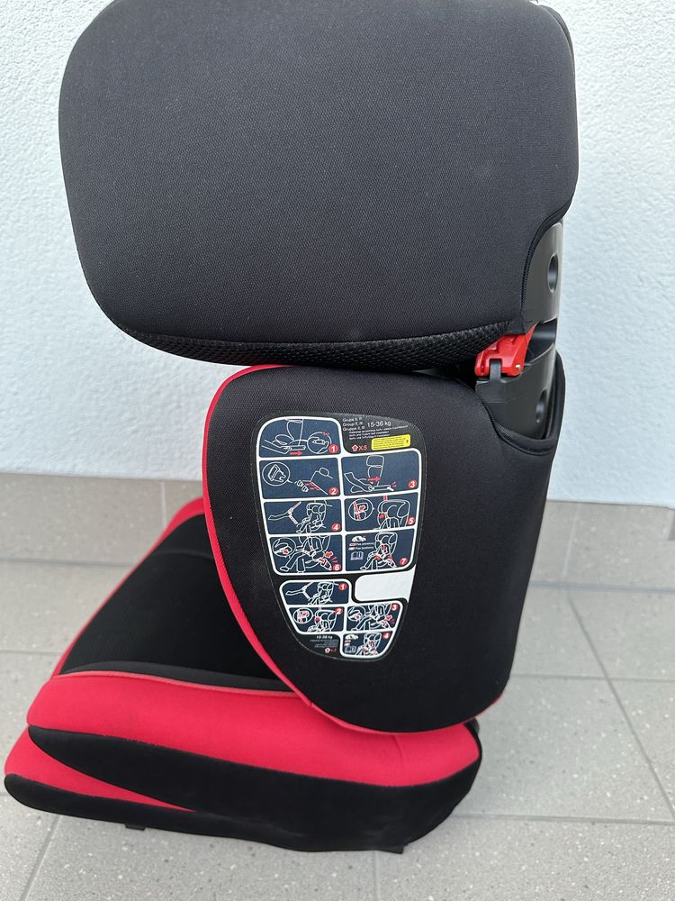 Fotellik Caretero Huggi ISOFIX 15-36 kg czerwony