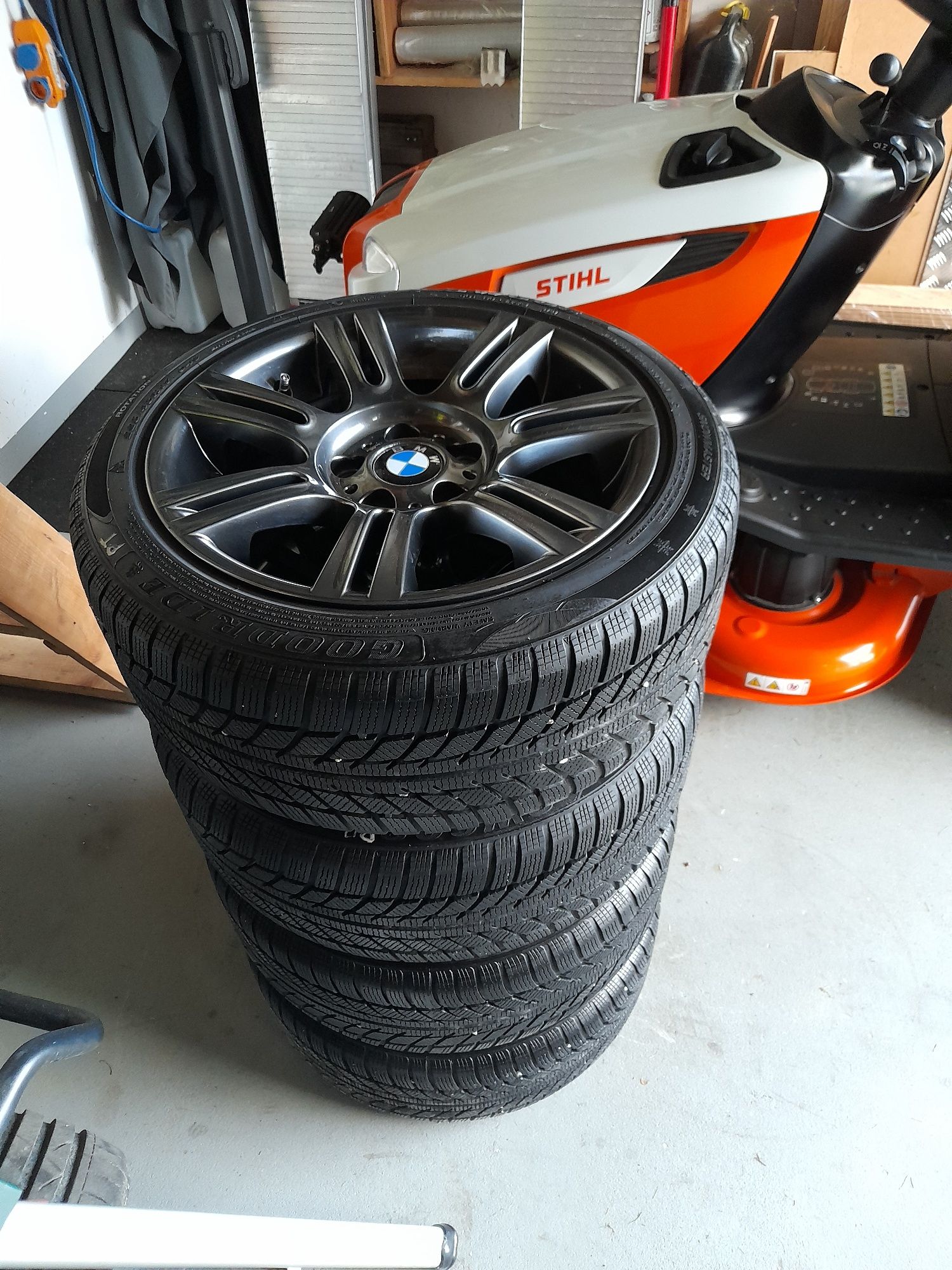 Komplet 4 felg, felgi z Oponami 225/45/R17 Bmw 3 Mpakiet styling 194