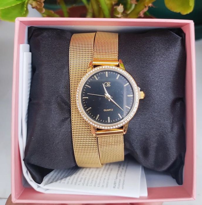 Relógio Dourado NOVO