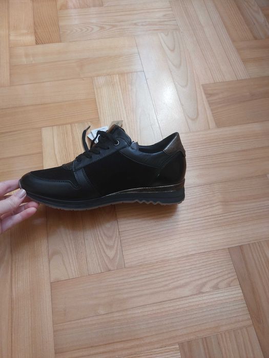 Buty damskie Lasocki rozm 39