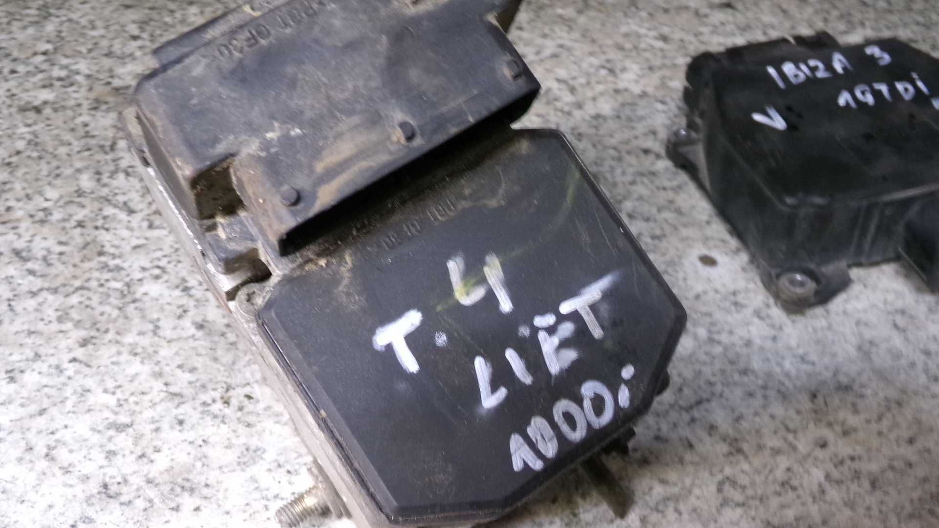 Lip5 Pompa abs sterownik volkswagen t4 wysyłka