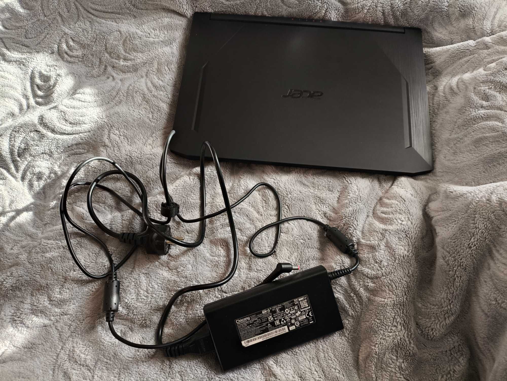Ноутбук Acer Nitro 5 AN515-55-52GP Obsidian Black (не вмикається)