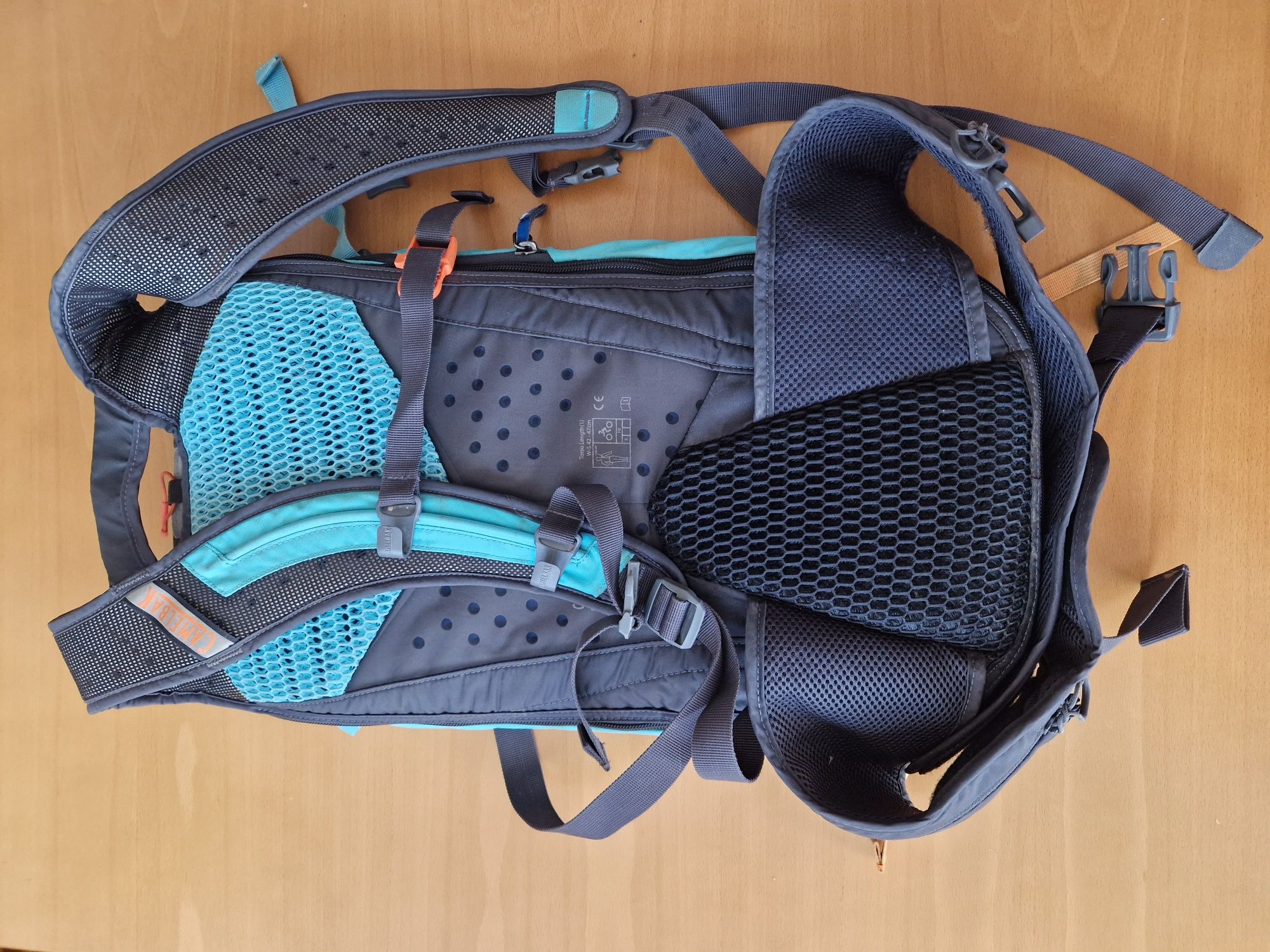 Plecak rowerowy camelbak K.U.D.U z protektorem ochraniaczem buzer kudu