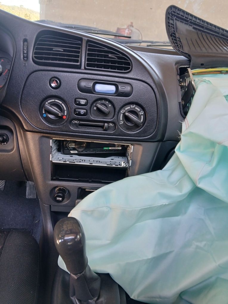 Mitsubishi colt 1.3