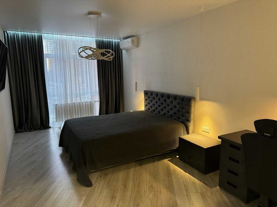 Стильна 1-к з паркінгом, ЖК Русанівська Гавань, Маланюка, Лівобережна