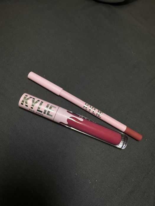 Kylie cosmetics Matte Lip Kit
