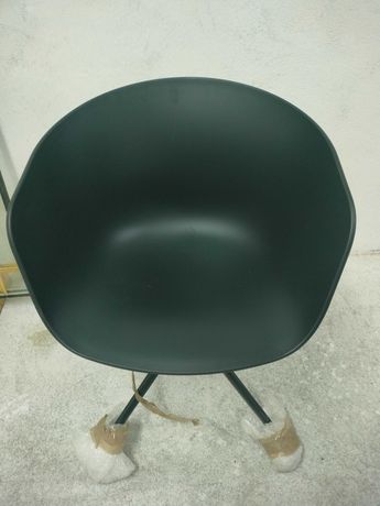 Fotel obrotowy, krzesło HAY, czarne, białe