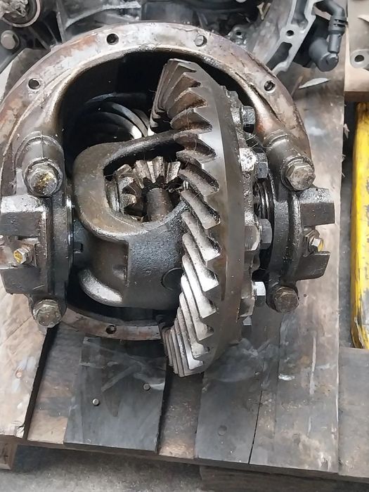 Diferencial trás Mitsubish Canter Ref: ML130030