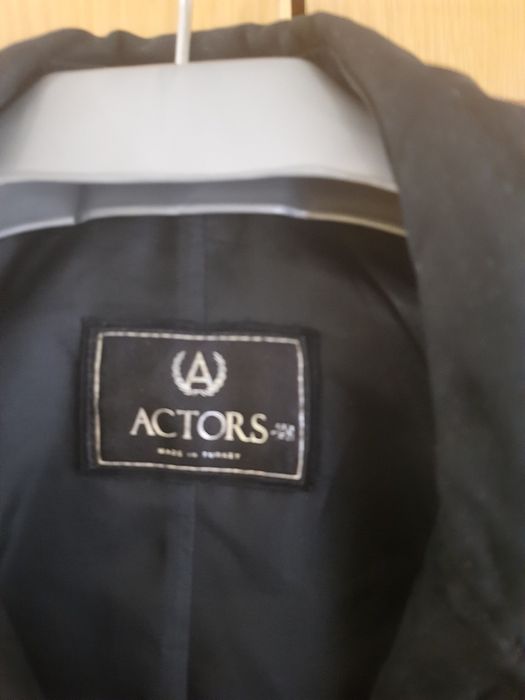 Шкіряний плащ, чорного кольору 1200гр