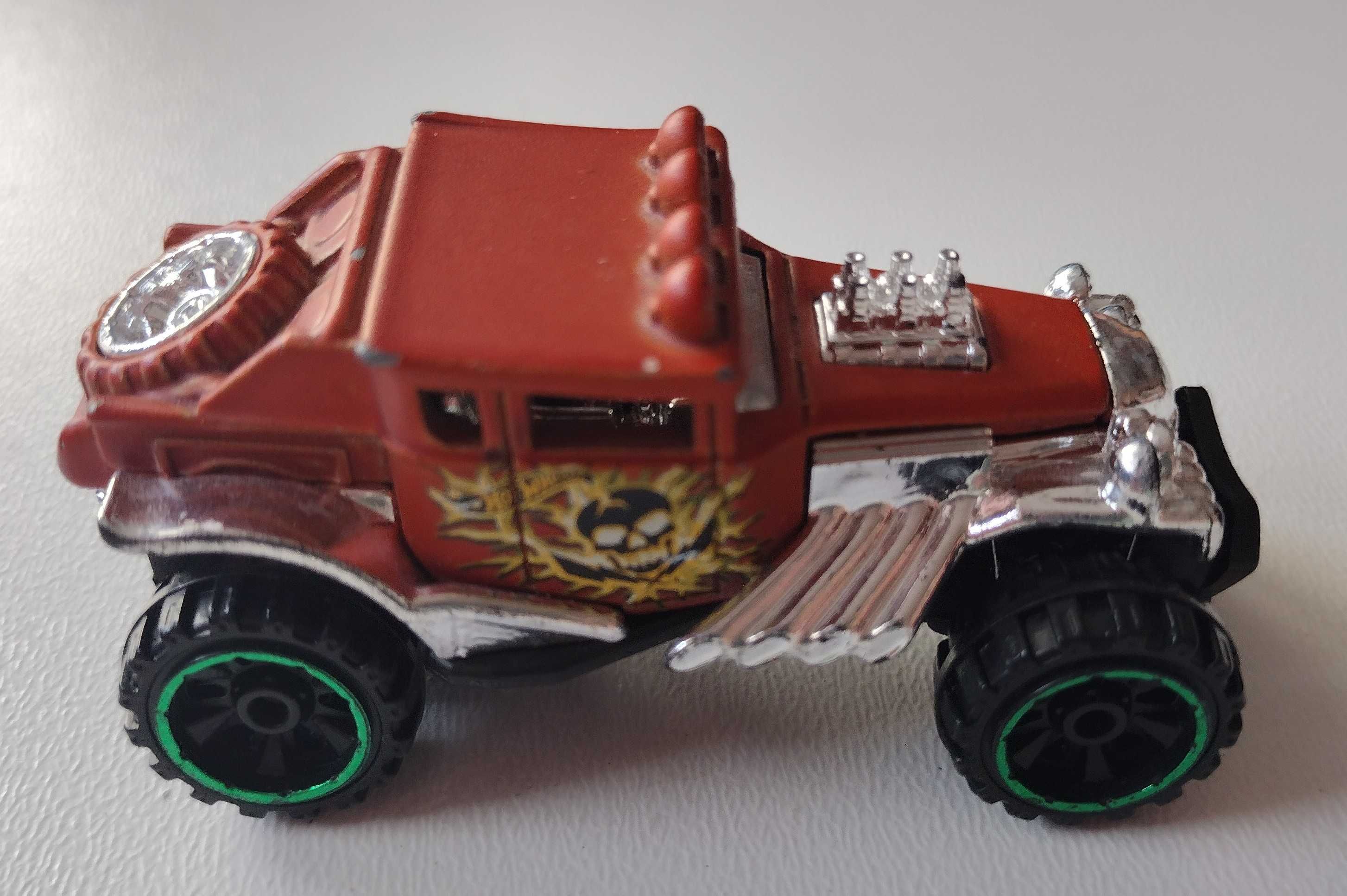 Resorak Hot Wheels Baja Bone