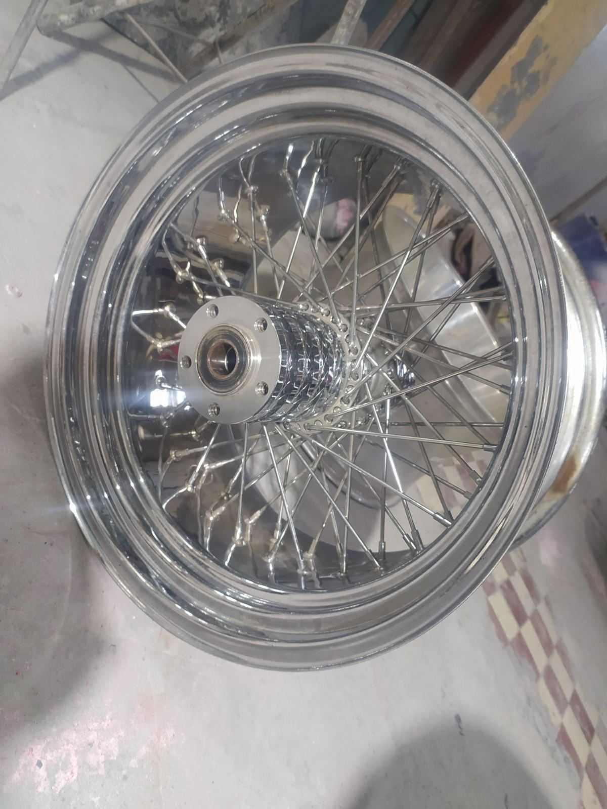 Harley Davidson CUSTOM 18x10,5"